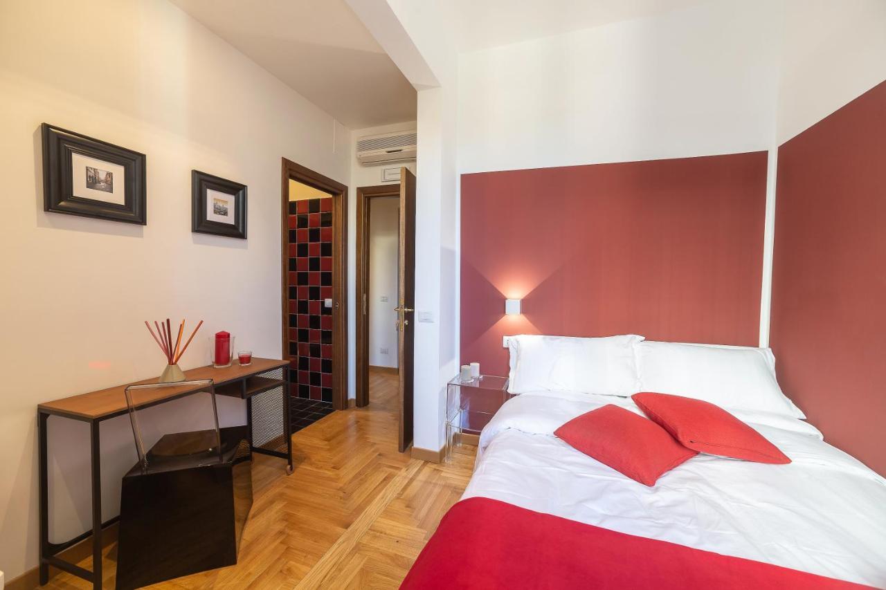 Lombardia40 Luxury 2* Roma